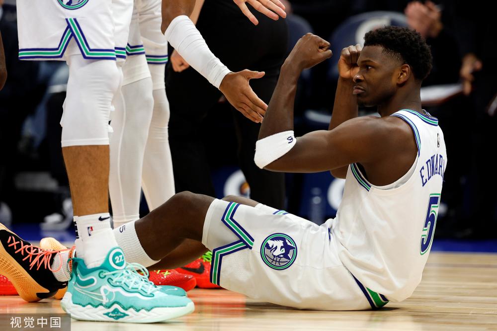 政府控制的 政府控制的