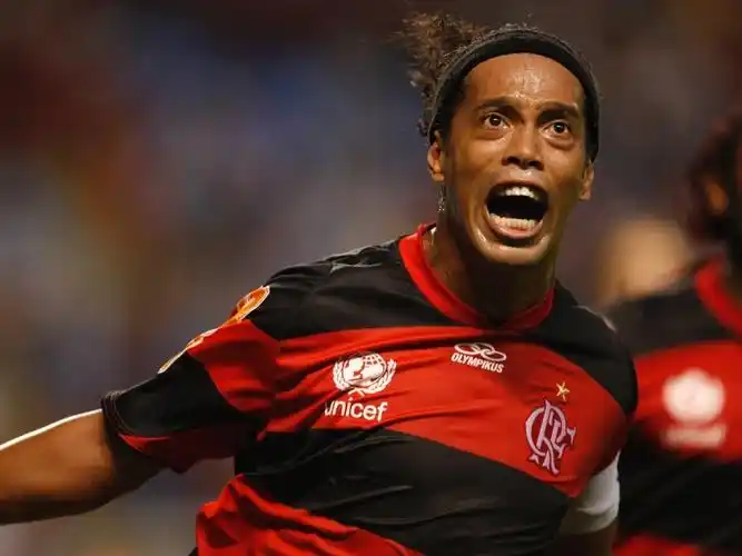 程如火如荼 程如火如荼